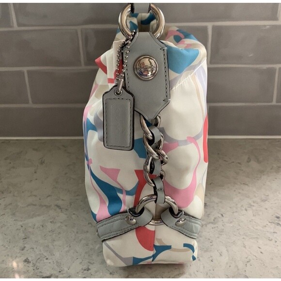 Coach Carly Signature Optic Shoulder Bag - Picture 3 of 16